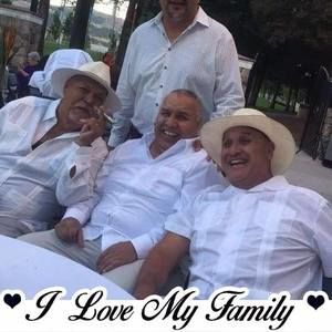 Meet your Posher, Raul